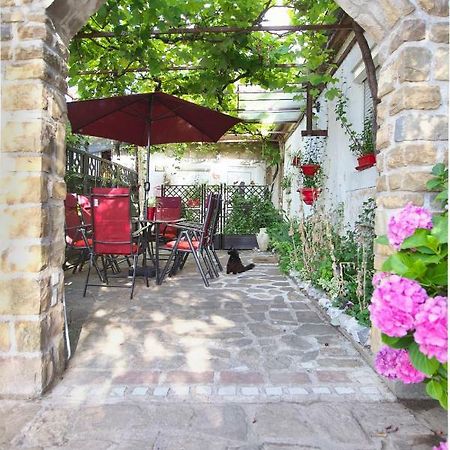 Cozy Istrian House Guest House Izola Eksteriør bilde
