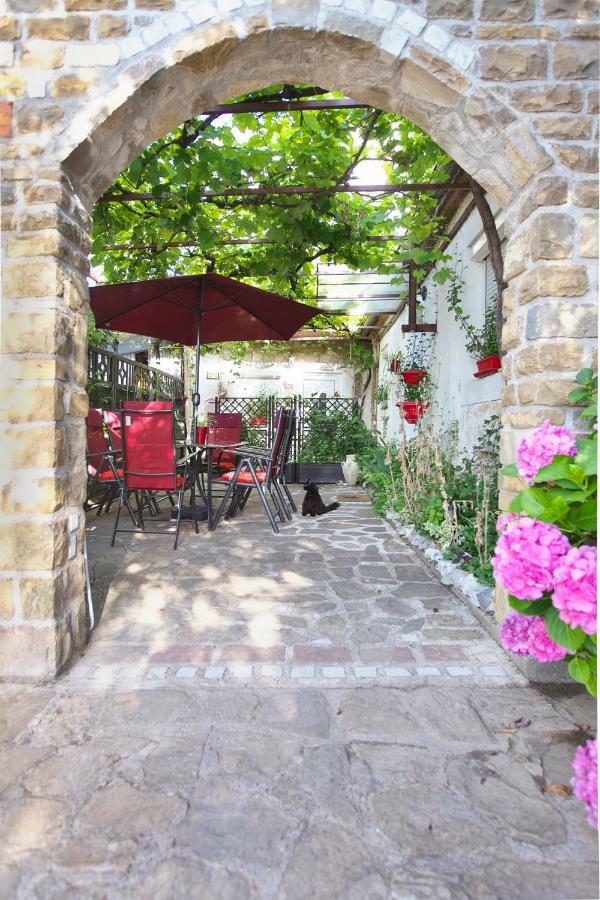 Cozy Istrian House Guest House Izola Eksteriør bilde